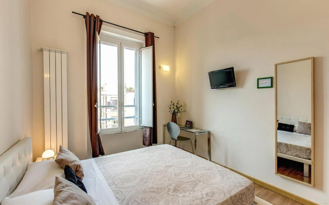 Floor 6 Boutique Rooms by DOT Suites