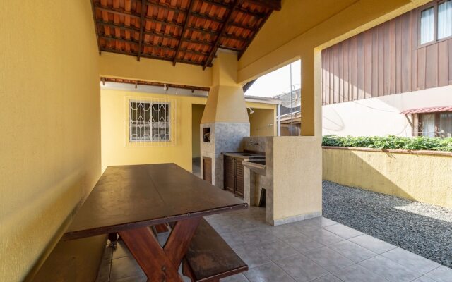 Aluguel Casa 2 Quartos para 8 Pessoas - 503A