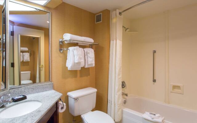Best Western Plus Portsmouth-Chesapeake