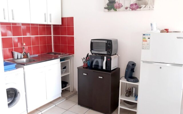 Studio in Trois Îlets, With Pool Access, Enclosed Garden and Wifi - 20