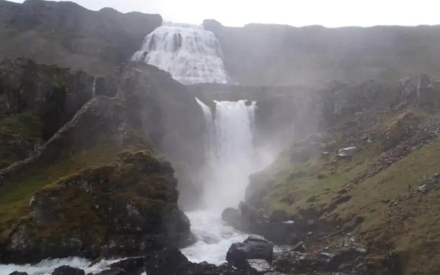 Gemlufall guesthouse