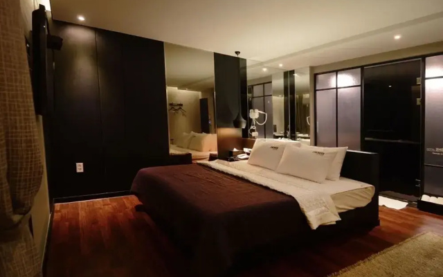 Busan Deokcheon 2heaven Hotel