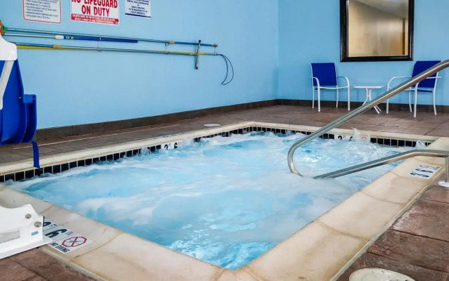 Spark by Hilton Bensalem Philadelphia