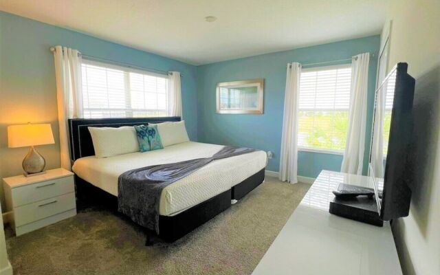 Champions Gate by CozyKey