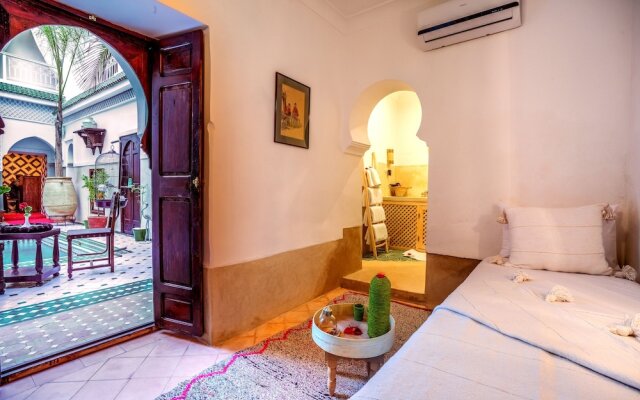 Riad Oasis Du Désert Boutique Hotel & SPA
