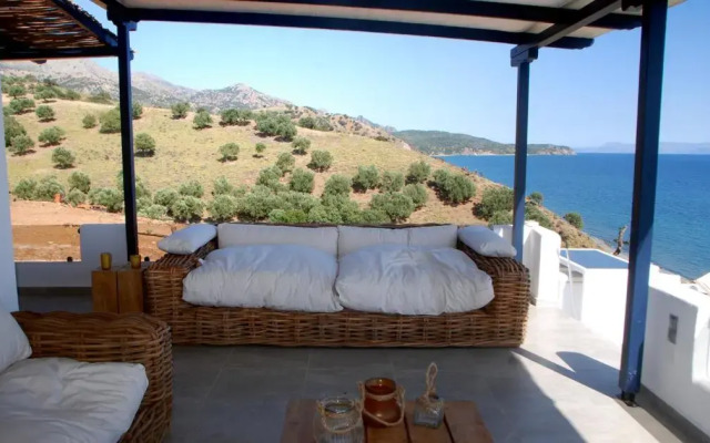 Samothraki Beach Apartments and Suites Hotel