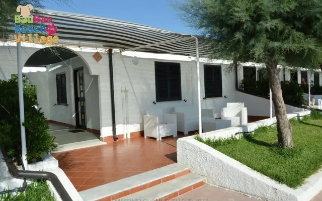 Bau Bau Beach Village