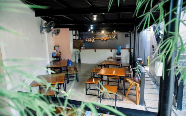 Alona Princess Suites