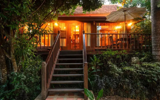 Petchvarin Resort and Spa