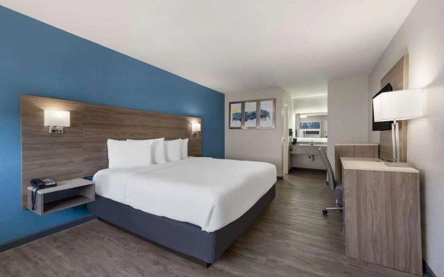 SureStay Hotel by Best Western Spring North Houston
