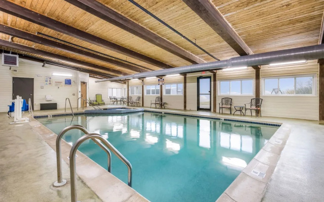 Best Western Baraga Lakeside Inn