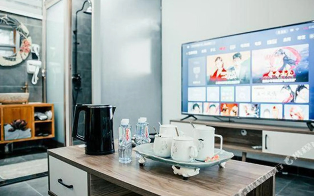 Shao's Courtyard Hostel