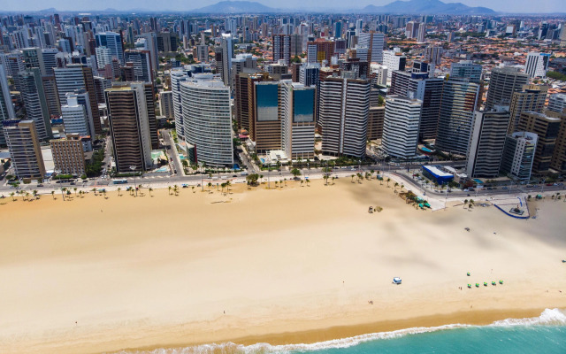 Plaza Praia Suites