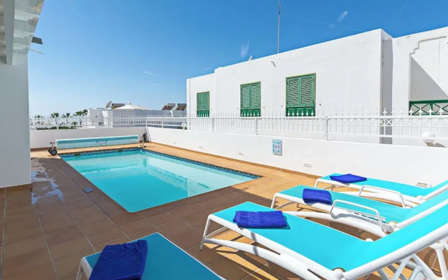 Lovely 3-bed Villa in Puerto del Carmen