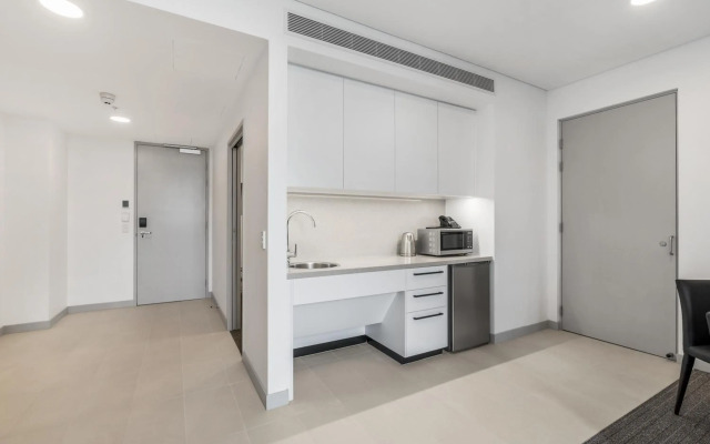 Essence Suites Taringa
