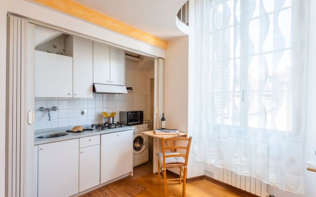 Cavourotto Terrace by Mmega