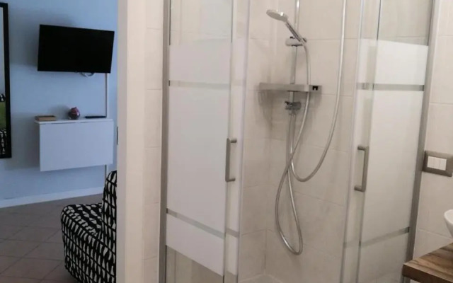 Area33 Guest House