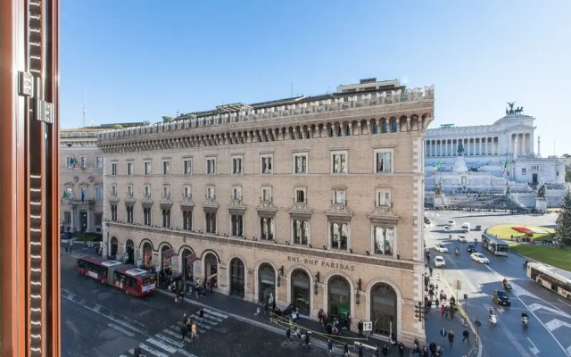 Rental In Rome Piazza Venezia View Luxury Apartments