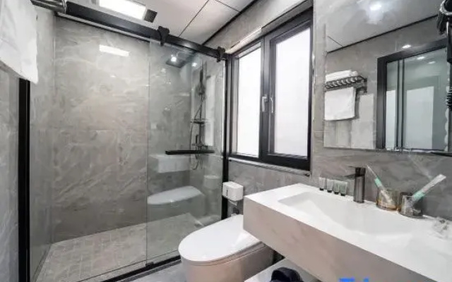 Tonglu Yunjing Homestay