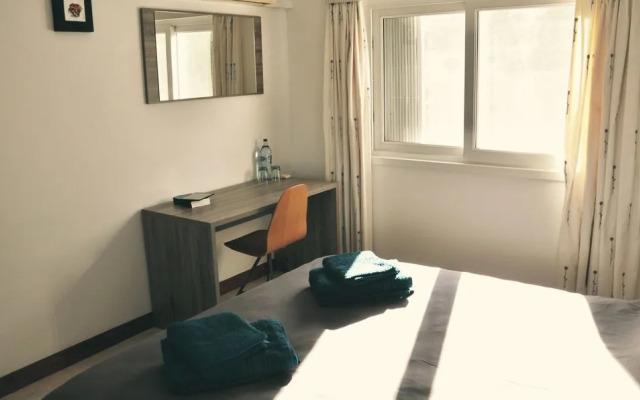 The White House - B&B in the Villa