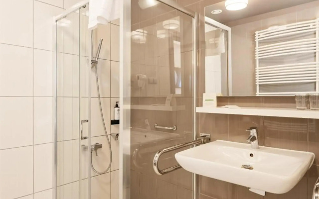 Palazzo Rosso Old Town