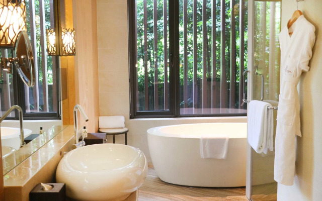 InterContinental One Thousand Island Lake Resort by IHG