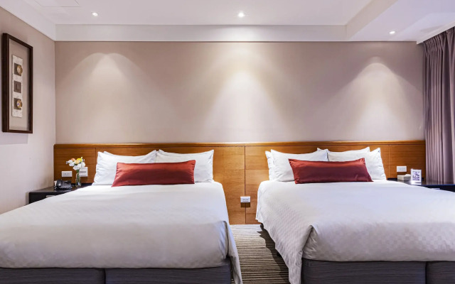 Pacific Business Hotel