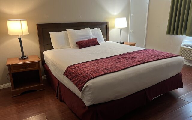 Hometown Inns North Hills