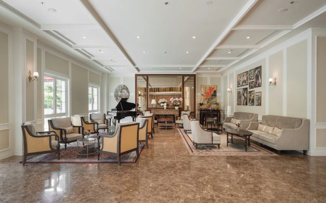 Golden Sun Hotel - Dalat