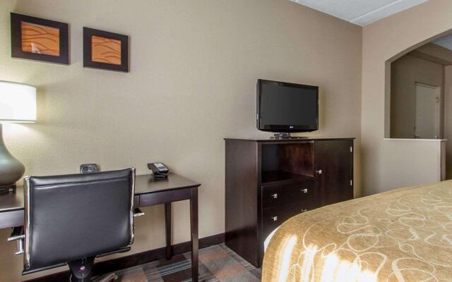 Comfort Suites Airport