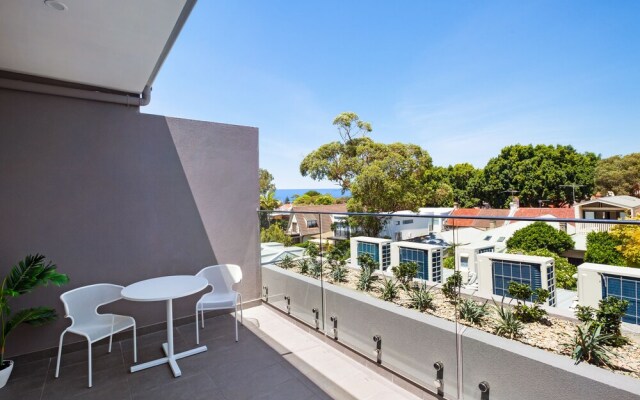Bondi Beach Studios Suite 1