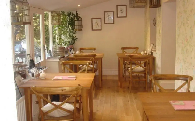 Littlebank Country House