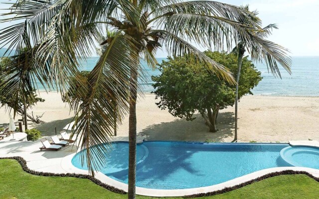 Gorgeous 4 Bedroom Condo