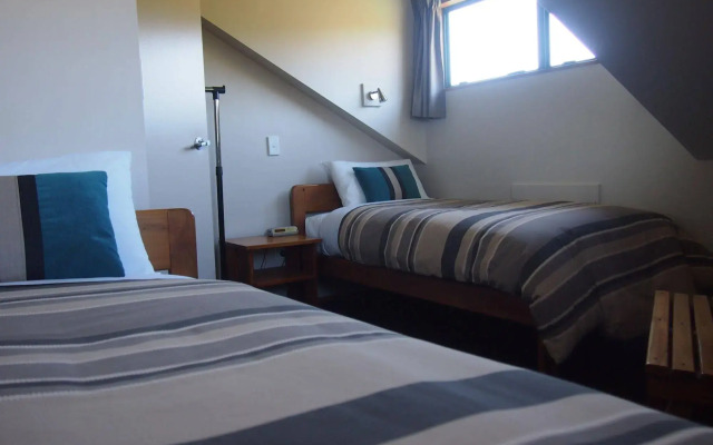 Shining Star Beachfront Accommodation