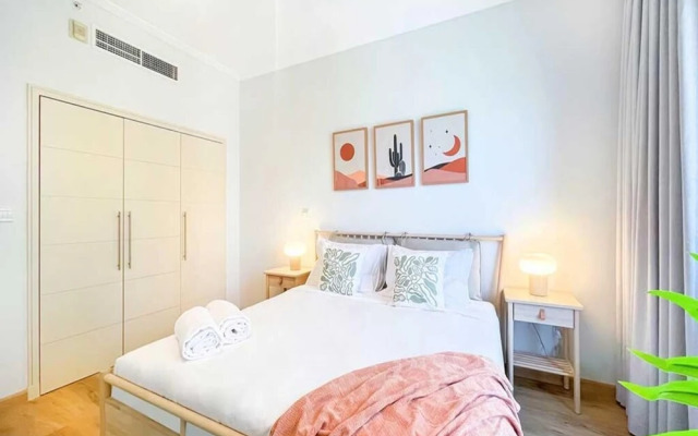 Amazing 1BR APT Downtown