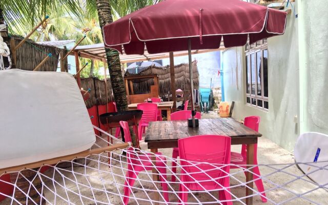 Huraa East Inn