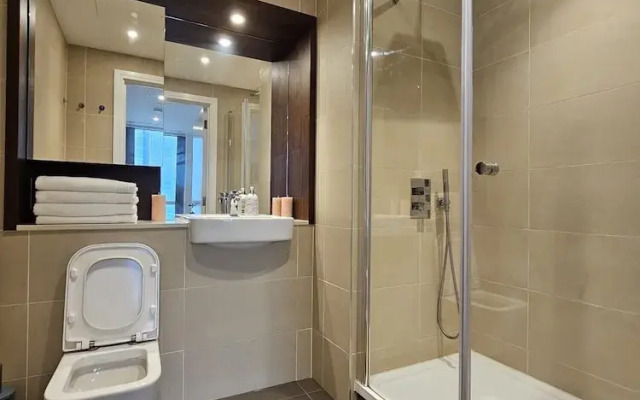 Cozy London Apartment Canary Wharf