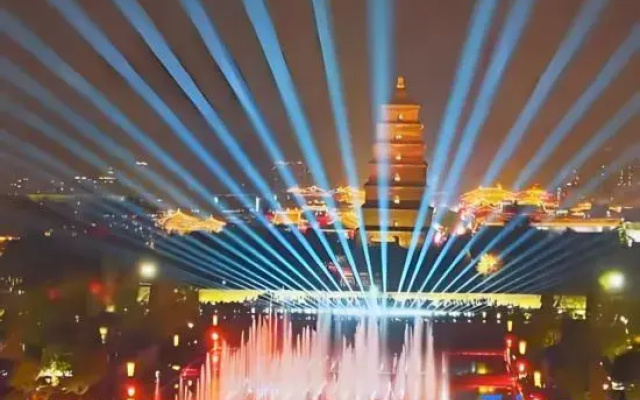 Hua Yue Li Zhi Hotel