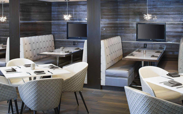 Dallas Marriott Suites Medical/Market Center