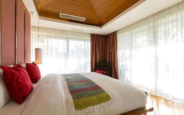 Dasiri Lakefront Villa Premium