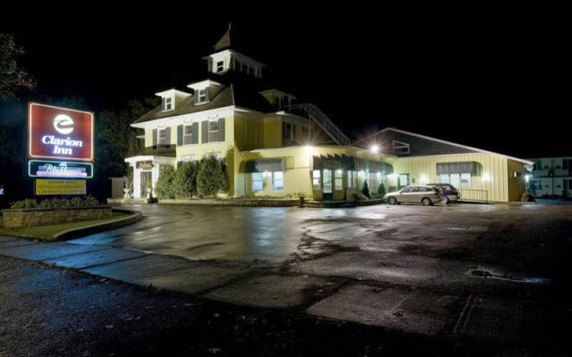 Clarion Inn And Conference Centre