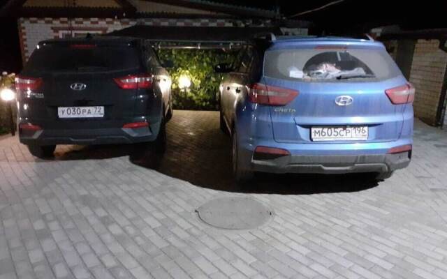 V gostyakh u Baby Poli