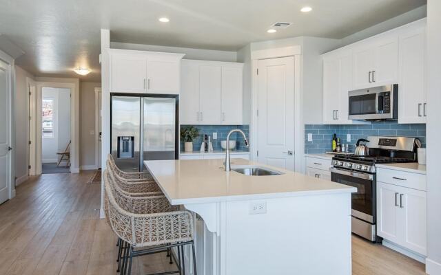 Shangri-la by RedAwning