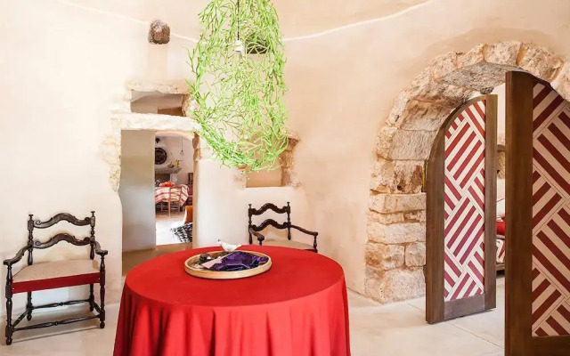 Trulli di Monte Reale