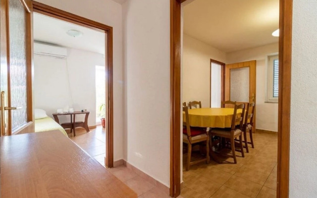 Mir - Family Apartments With Garden Terrace - A1