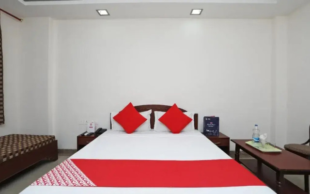 OYO 17219 Raghubar Kripa
