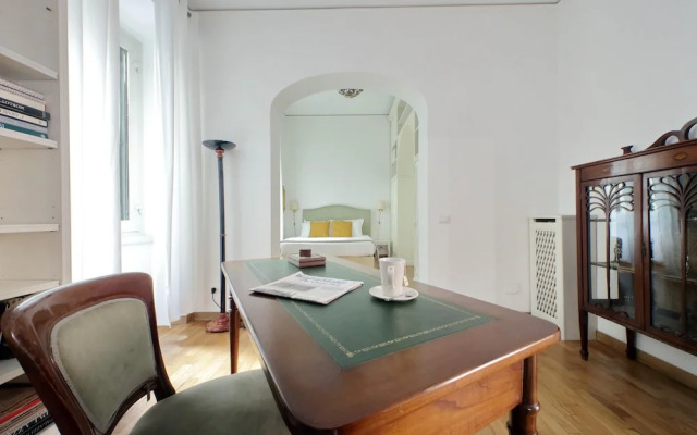 Treasurerome Spanish Steps Family 4BR