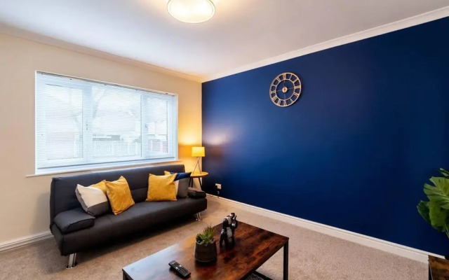 Impeccable Luxury 2-bed House in Sheffield