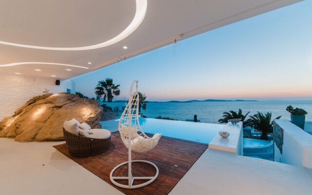 Seawest Villa