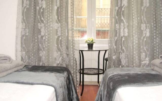 Apartment with 3 Bedrooms in Lisboa, with Wifi - 12 Km From the Beach